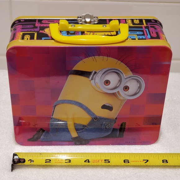 UNIVERSAL PICTURES "BOB" Lunch Box, Tin - Picture 2 of 6